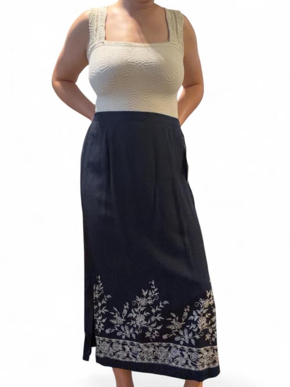 Sears VIP Petites Vintage Navy Midi Skirt with White & Blue Floral Hem